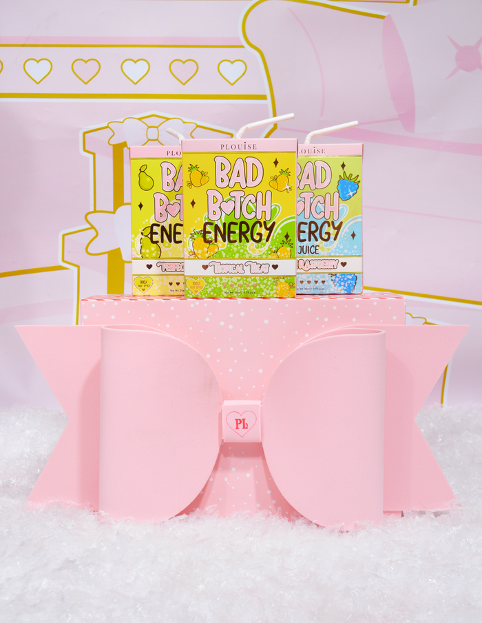 Boîte d'emballage cadeau avec nœud rose