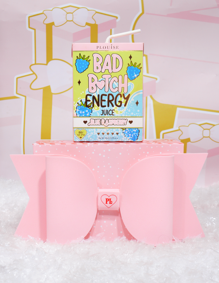 Boîte d'emballage cadeau avec nœud rose