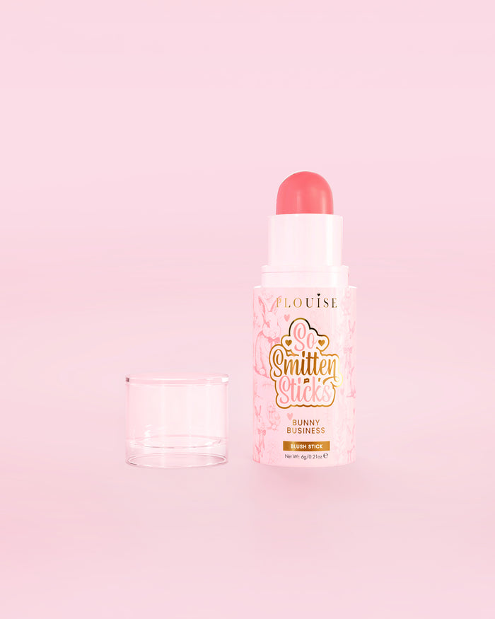 P.Louise So Smitten Blush Stick dans la teinte Bunny Business