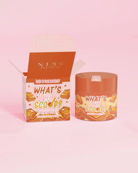 P.Louise « Quel est le scoop ? » gommage corporel extensible au parfum de toast français avec un emballage design de pain grillé français sur fond rose