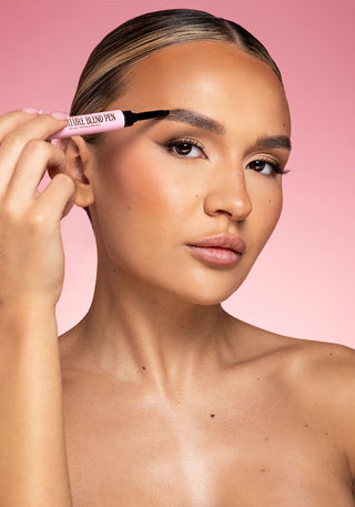 Stylo et pinceau à sourcils Signature Blend