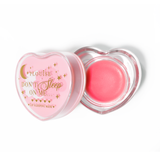 Masque de sommeil à lèvres en forme de coeur rose avec le couvercle retiré sur fond blanc