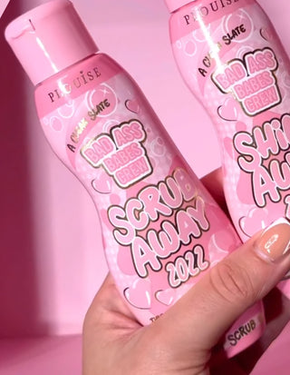 Gommage corporel Scrub Away 2022 de P.Louise